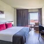 Melia Ria & 4* אבאירו