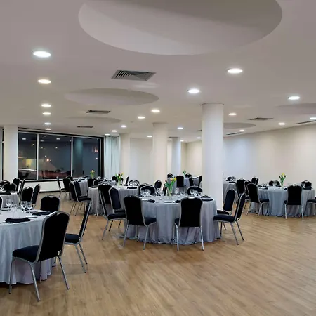 Hotel Melia Ria & 4*