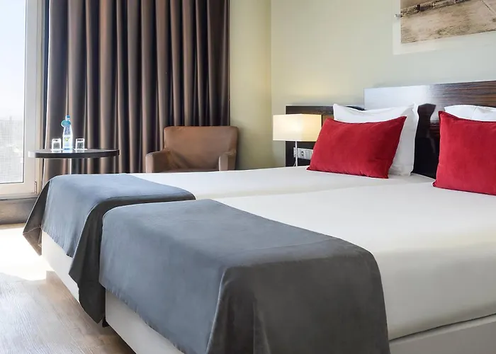 Hotel Melia Ria & 4*