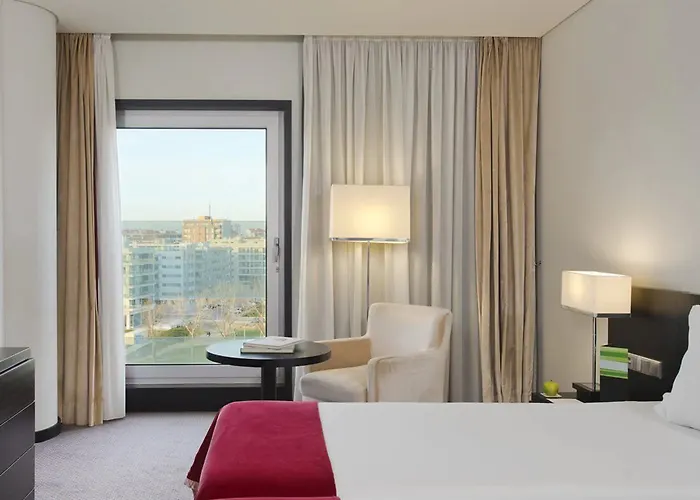 Szálloda Melia Ria Aveiro